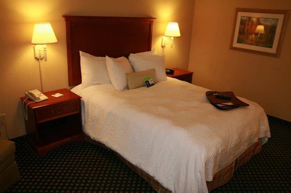Hampton Inn Bowling Green Ky Bilik gambar